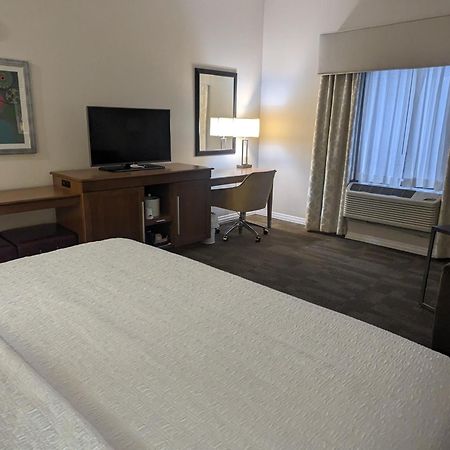 Hampton Inn & Suites - Pittsburgh/Harmarville, Pa Ngoại thất bức ảnh