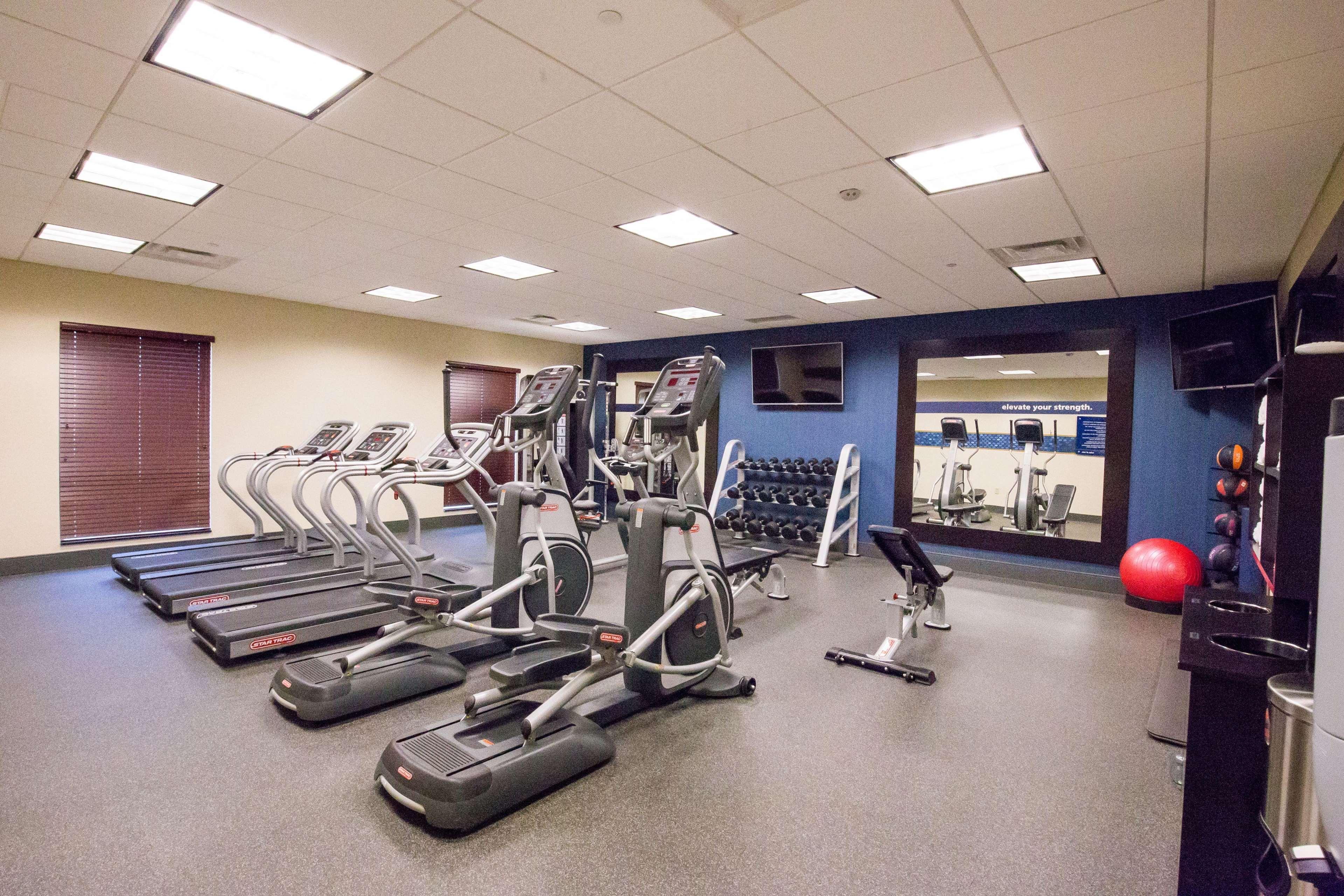 Hampton Inn & Suites - Pittsburgh/Harmarville, Pa Ngoại thất bức ảnh