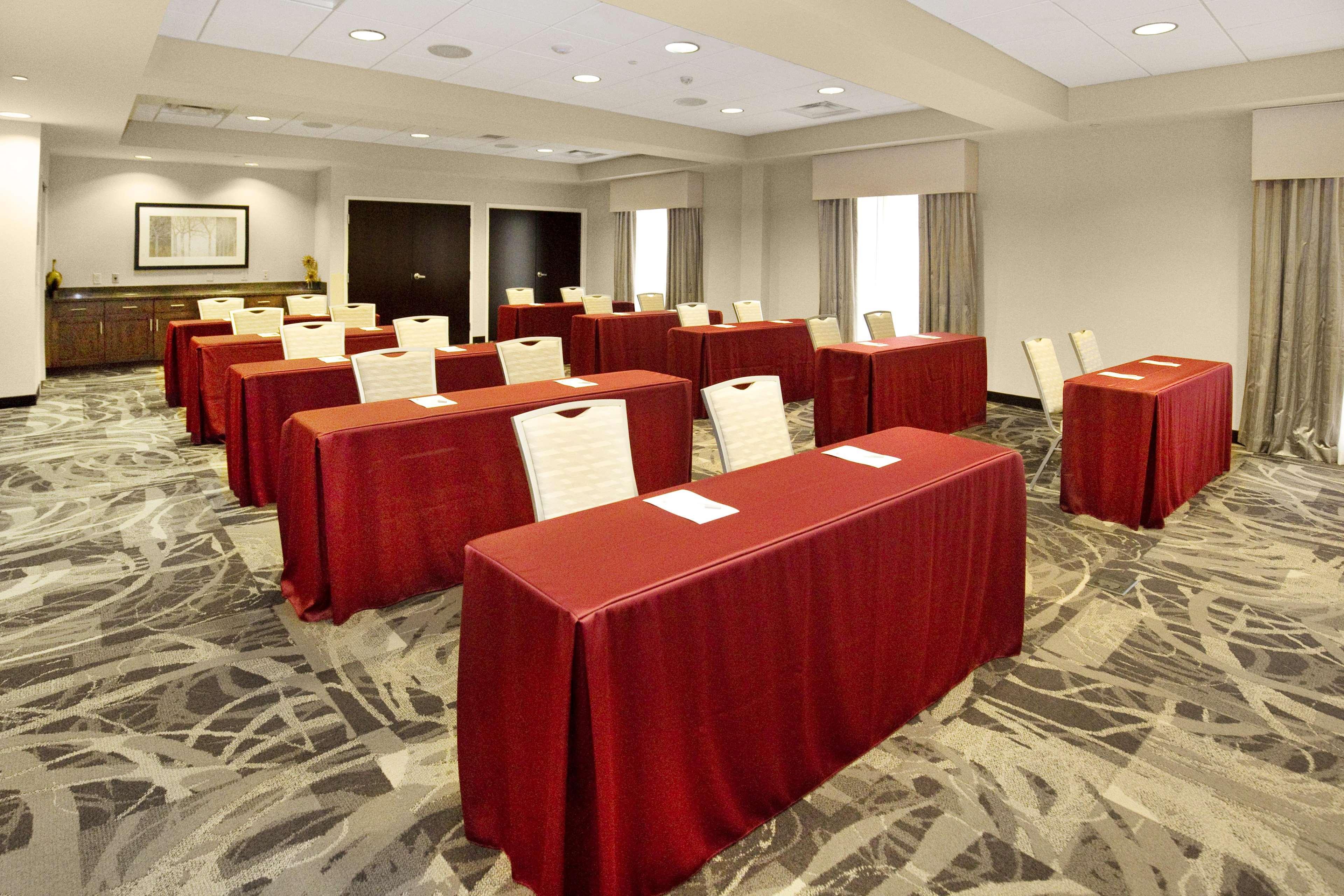 Hampton Inn & Suites - Pittsburgh/Harmarville, Pa Ngoại thất bức ảnh