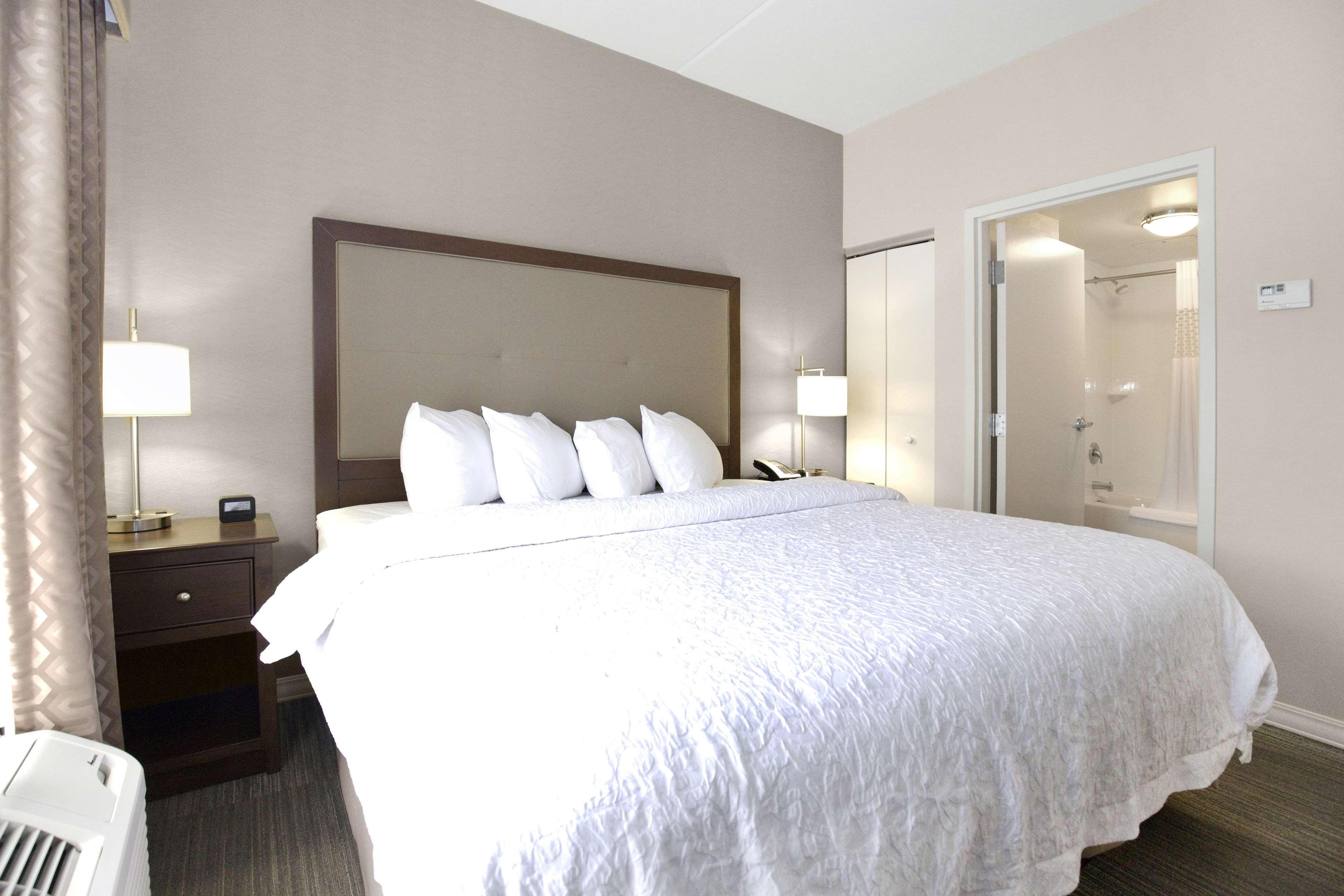 Hampton Inn & Suites - Pittsburgh/Harmarville, Pa Ngoại thất bức ảnh