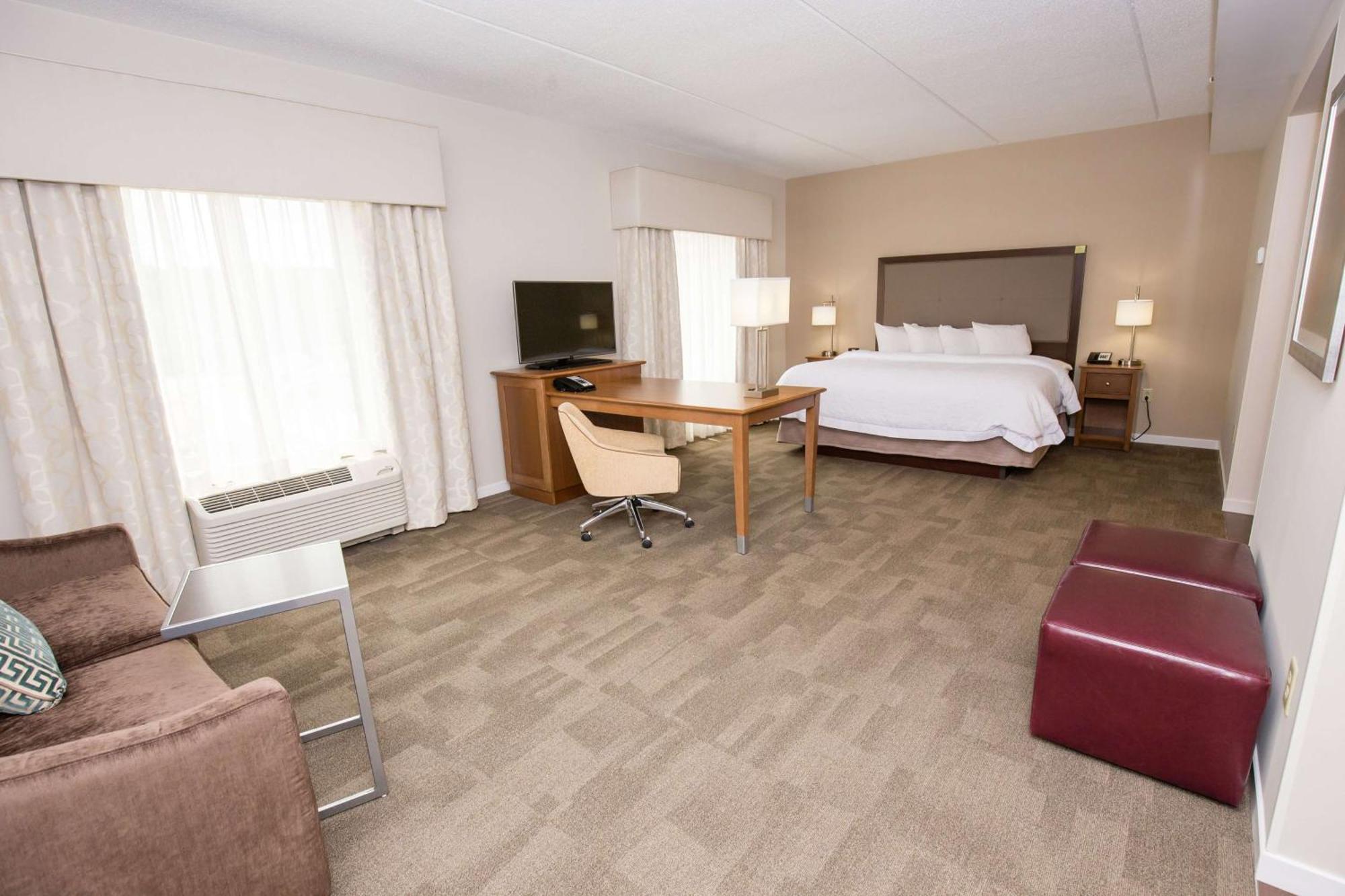 Hampton Inn & Suites - Pittsburgh/Harmarville, Pa Ngoại thất bức ảnh